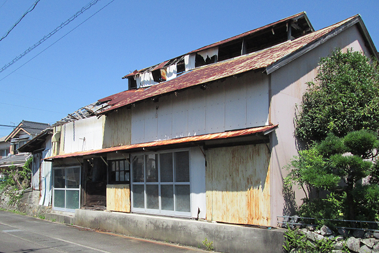 廃業した工場の売却